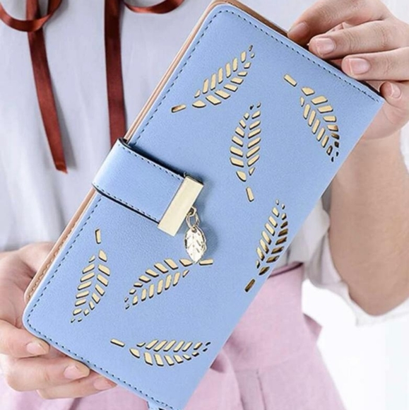 Metal decor leaf wallet - Picture 3 of 9